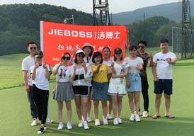 揮越巔峰、縱情果嶺，潔博士冠軍小組鐘山高爾夫體驗(yàn)之旅